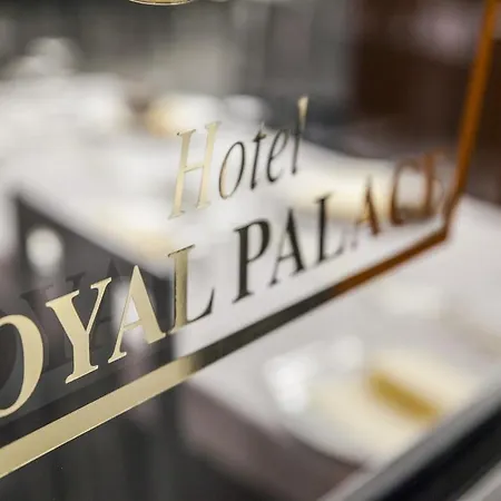 ホテル Royal Palace 4*