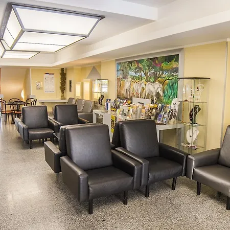 Royal Palace Hotel 4*